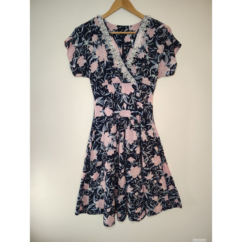 Frederick’s of Hollywood Vintage Floral Daytime Dress Cottagecore Grandmacore